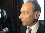 Menaces terroristes sur Paris : Delanoë veut rester 