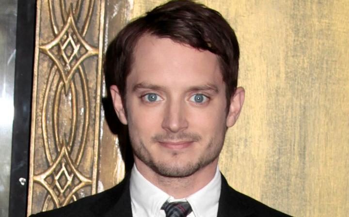 ? L’acteur Elijah Wood accuse Hollywood d’abriter un nid de pédophiles